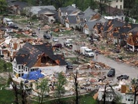 Tornado en estado de Misuri devastó más de 750 viviendas