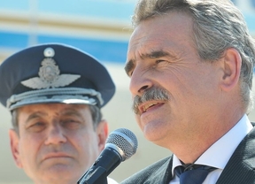 Rossi afirmó que el país "no tiene ninguna hipótesis de conflicto" con el Reino Unido