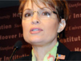 Palin dará la cara esta noche para tratar de acallar la polémica
