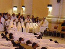 'La diócesis se ha apropiado de 1.087 bienes inmuebles públicos'