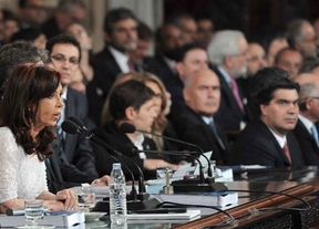 Cristina destacó el crecimiento sostenido del país y el rol del empleo