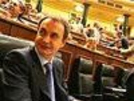 Zapatero admite en el Congreso que quiere 