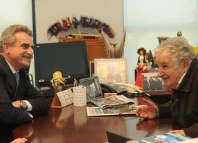 Rossi le agradeció a Mujica el apoyo por las Malvinas y los fondos buitre