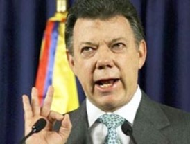Santos promete mejorar relación con Venezuela