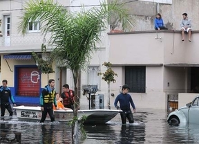 Vecinos inundados en La Plata reclaman 'justicia y memoria'