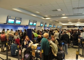 Telefónica deberá pagar 586.000 pesos por dejar sin sistema a Aerolíneas Argentinas