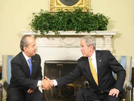 El presidente Calderón se despidió de Bush