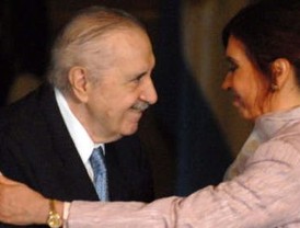 Cristina le brindó un merecido homenaje a Raúl Alfonsín