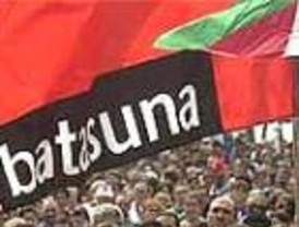 Batasuna responderá a la advertencia de PSE de que no estará en elecciones si no se legaliza