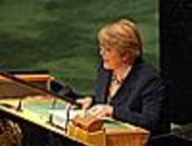 Bachelet exhorta a combatir el calentamiento global