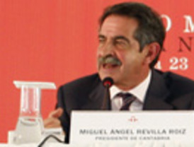 Revilla está convencido de que en 2010 superaremos la crisis