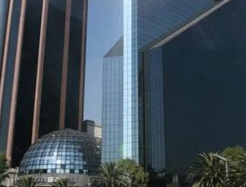 Con una ligera ganancia del 0,83% cerró este viernes la BMV