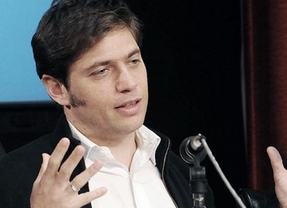 Kicillof exige a Clarín que se retracte por su publicación sobre el presunto cobro de honorarios como director de YPF