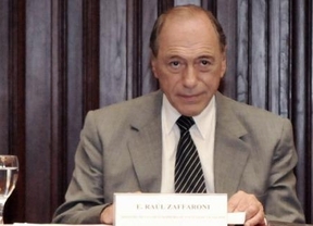 Para Zaffaroni "es bueno que la Presidenta plantee la democratización de la justicia"