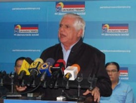 UNT ratificó candidatura de Pablo Pérez