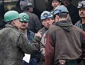 Mineros exigen a García Luna respetar huelga