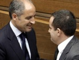 Los líderes de la política valenciana son 'pobres': Camps declara 4.000 euros y Alarte 600 euros