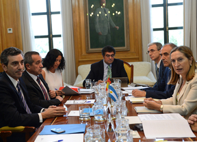 España cooperará con Argentina en la recuperación del ferrocarril argentino
