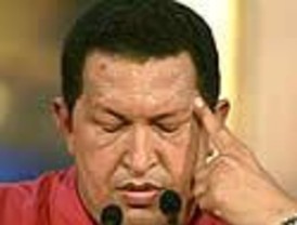 Chávez dice ahora que Colombia también quiere matarle y abre una crisis con este país
