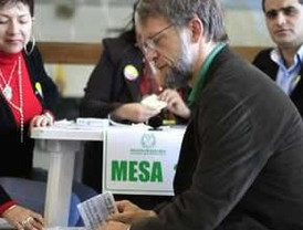 Comienza campaña por 2º vuelta presidencial en Colombia