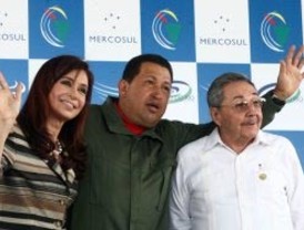 Chávez afirma que Sudamérica superará crisis