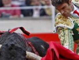 José Tomás pega 'la espantá' y no defenderá los toros en el Parlament