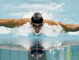 Michael Phelps el mejor nadador de la década