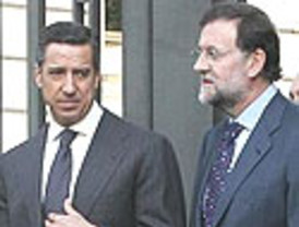 Mientras que Rajoy aún ve posible abstenerse en  la investidura de ZP, Zaplana da por hecho que no
