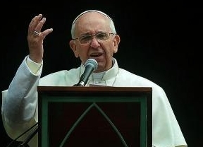 El Papa nombró a un argentino en la comisión sobre casos de curas condenados por delitos graves
