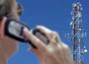 El gobierno anuló la licitación y le adjudicó a ArSat el 25 % de las frecuencias 3G de celulares