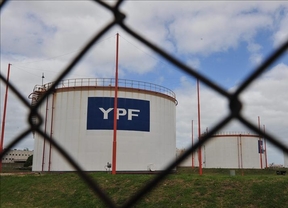 Suben 3,27% las acciones de YPF en la Bolsa tras el acuerdo con Chevron