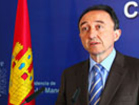 Lamata comparecerá en las Cortes para informar sobre la peste porcina