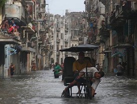 Deja Gustav daños en Cuba, pero sin víctimas