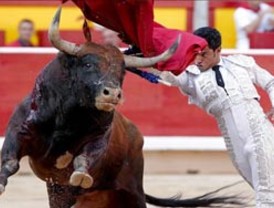 Prohiben corrida de toros en Cataluña
