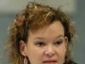 España condona la deuda externa al Perú