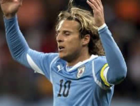 Forlán fue elegido como el mejor deportista de Uruguay