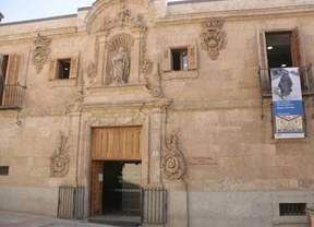 La Junta muestra su oposición a nuevas salidas de documentos de Salamanca