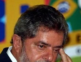 Lula dice que si las FARC quieren el poder deben crear un partido político