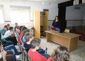La red de intervención en drogodependencias de la Comunidad lleva sus programas de prevención a 209 centros educativos