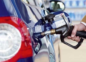 La venta de combustible en Castilla y León se desploma en octubre un 20,20%, la mayor caída del país