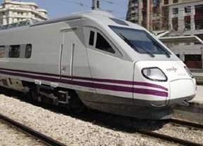 Renfe refuerza con más de 25.000 plazas extra los trenes de Castilla y León
