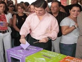 Rodrigo Medina tendrá en Nuevo león Congreso priísta