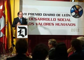 Herrera destaca el "esfuerzo" del 'tercer sector' como "impulsor" del bienestar social frente a la crisis