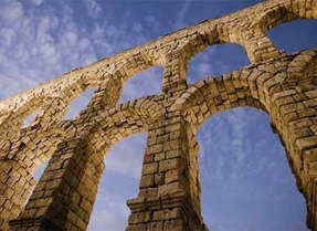 Una imagen del Acueducto de Segovia, premiada por Wikipedia