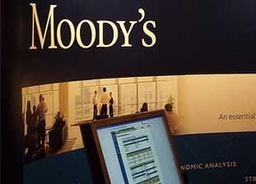 Moody's amenaza con rebajar el 'rating' de CyL