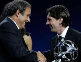 Eligen a Messi de Barca como Jugador del Año L.Campeones