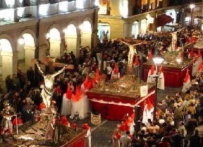 IU pide a los concejales de Valladolid que vayan a los actos religiosos 