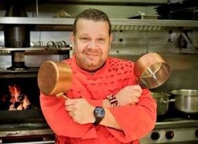 El chef Alberto Chicote, padrino de honor de la Escuela Internacional de Cocina