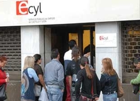 UGT estima que 18.000 desempleados dejarán de percibir la prestación en CyL