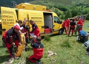 Protección Civil actualiza los procedimientos de rescate en simas y cuevas de montaña
